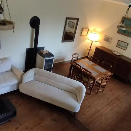 Les Ecuries Du Chateau Holiday home