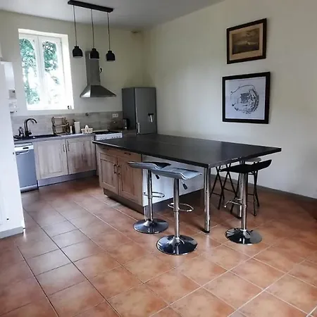 Les Ecuries Du Chateau Holiday home Avranches